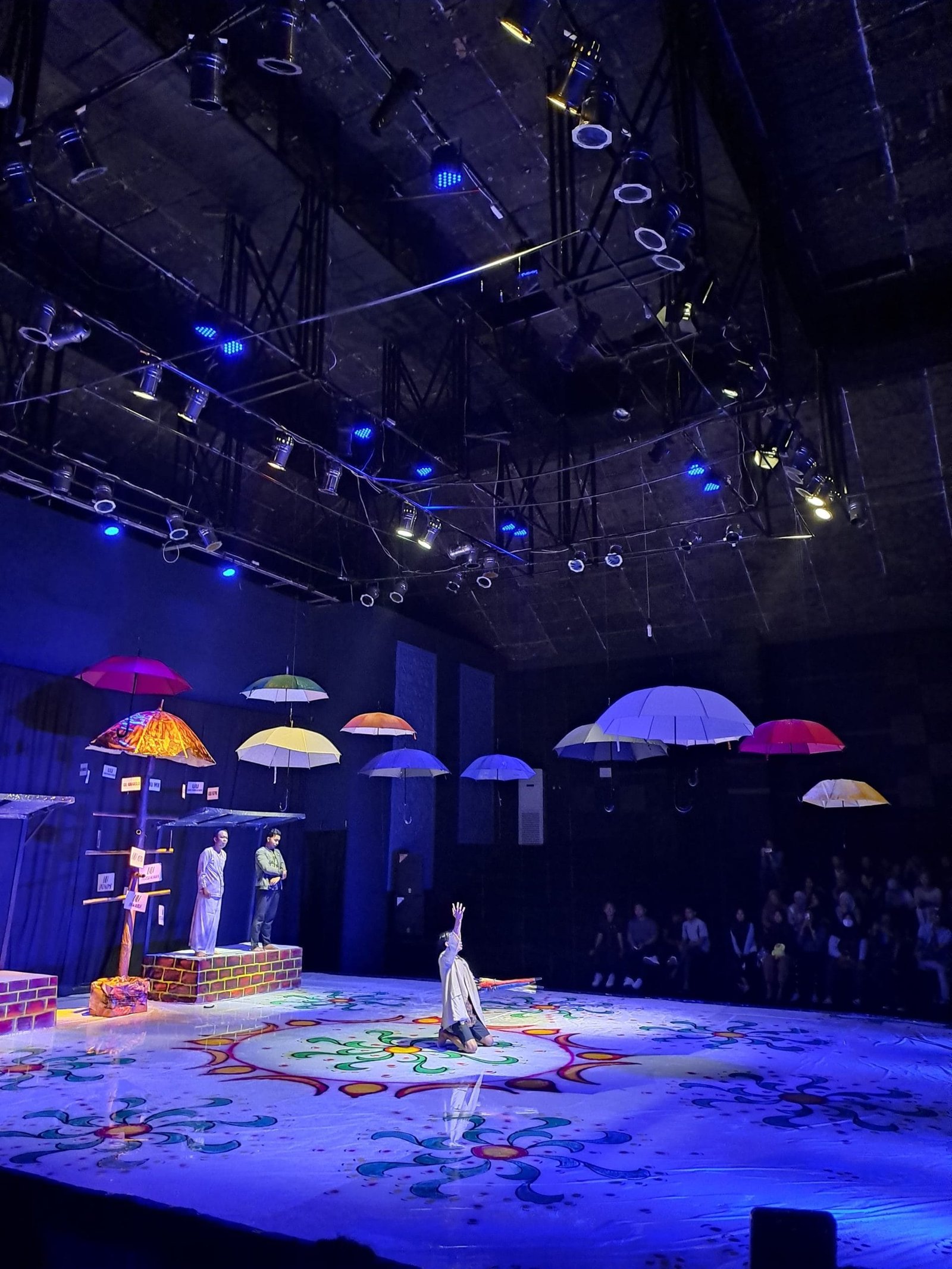 Pementasan Teater Tonggak Jambi. (Orasi/ist)