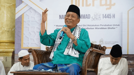 Abdullah Sani Hadiri Peringatan Isra Mi'raj di Kabupaten Batanghari