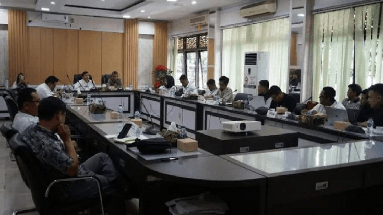 Komisi II DPRD Kota Jambi Gelar Rapat Dengar Pendapat Bersama PT PLN UP 3 Area Jambi