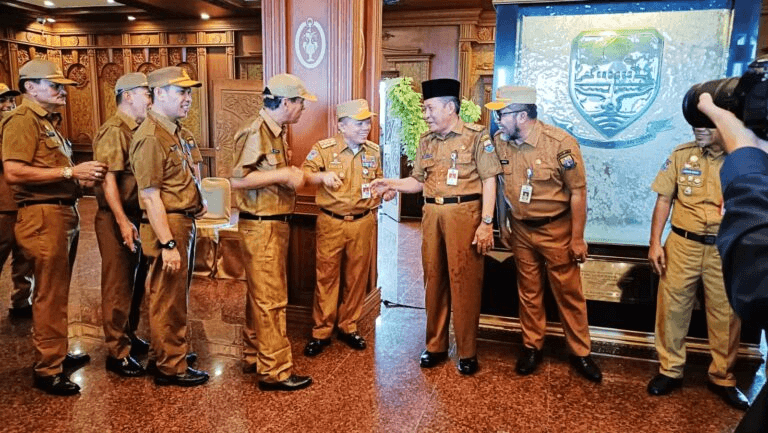 Gubernur Al Haris Gelar Halal Bihalal Bersama Ratusan Pegawai Pemprov Jambi