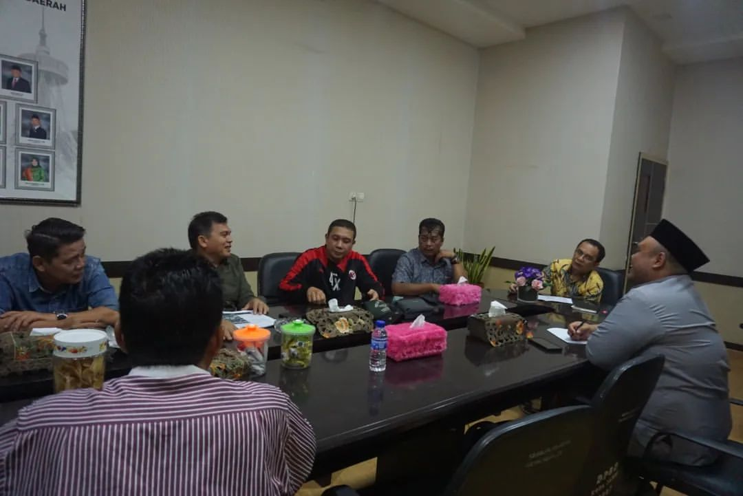 Komisi II DPRD Kota Jambi Menggelar Rapat Internal Komisi