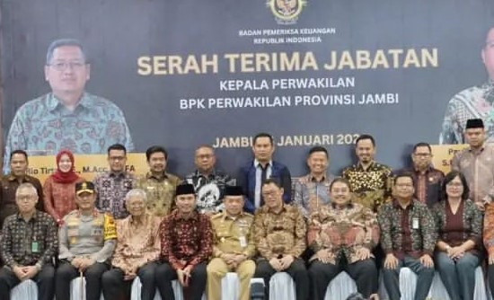 Waka DPRD Kota Jambi Hadiri Sertijab Kepala Perwakilan BPK Provinsi Jambi