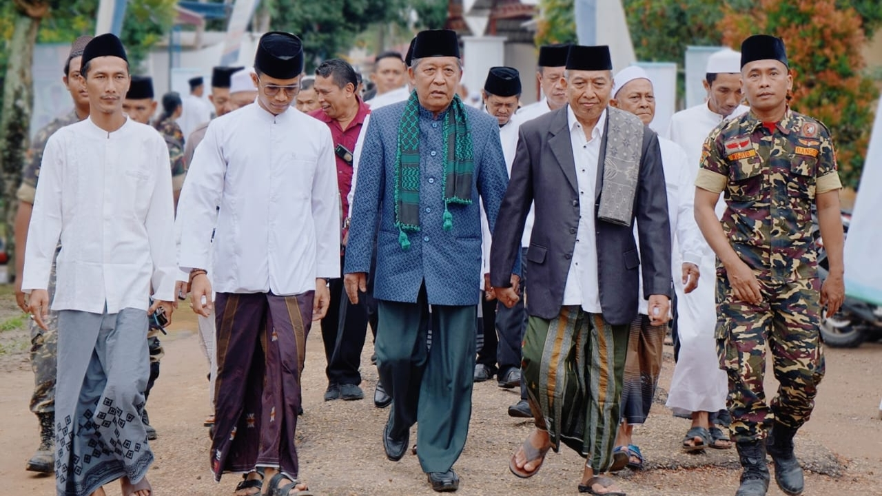 Abdullah Sani Hadiri Haflah Akhirussanah Khotmil Qur’an Bil Ghoib dan Alfiyah Ibnu Malik di Ponpes Irsyadul 'Ibad
