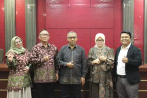 Prof. Usman Hadiri Sertijab Plt Kaprodi dan Sekretaris Prodi Doktor Ilmu Hukum Periode 2025-2029