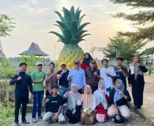 Aidi Hatta Dampingi Anggota DPR RI Dapil Jambi Tinjau Kedatangan Menteri di Desa Tangkit Baru dan Sekernan