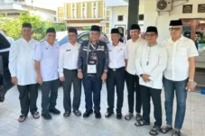 Kepala BPKAD Muaro Jambi Hadiri Pelepasan Keberangkatan Haji Sekda Bhudi Hartono Tahun 2025