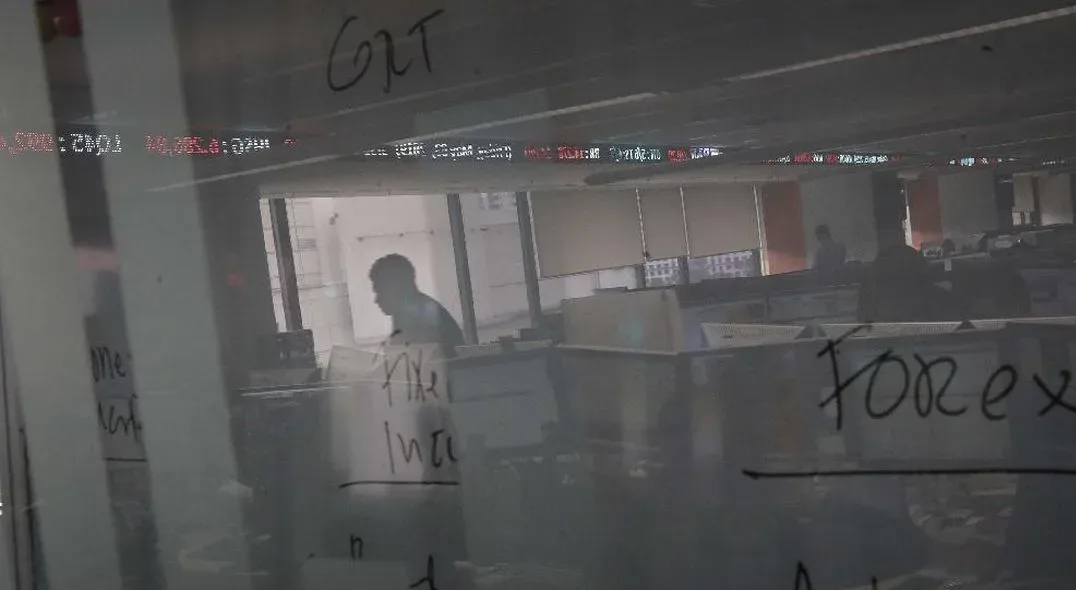 IHSG Diprediksi Melemah, Analis Sebut Masih Ada Peluang Menguat
