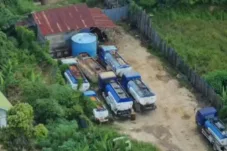 Terselubung di Balik Parkiran, Gudang BBM Ilegal di Aurduri Diduga Dilindungi Oknum TNI
