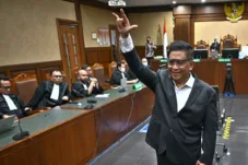 Amnesti untuk Hasto Disetujui DPR, Sinyal PDI-P Masuk Kabinet Prabowo?