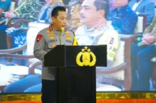 Kapolri Mutasi 61 Pati Polri: Komjen Dedi Prasetyo Jadi Wakapolri, 7 Kapolda Diganti