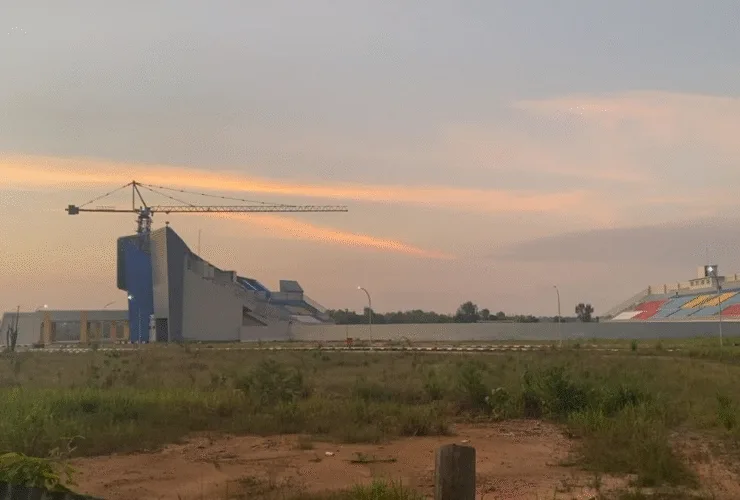 Timbunan Tanah Pembangunan Stadion Jambi Swarnabhumi Bernilai Fantastis Rp24 Miliar, Aktivis Minta Usut !