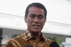 Mentan Amran Sebut CPO Lebih Dahsyat dari Rudal Sejjil Iran