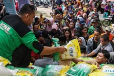 Zulhas Akui Penyaluran Beras Operasi Pasar Masih Rendah, Baru Tercapai 7 Persen