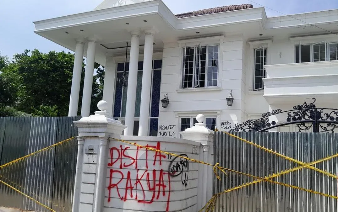 Polisi Tetapkan 12 Tersangka Kasus Penjarahan Rumah Uya Kuya