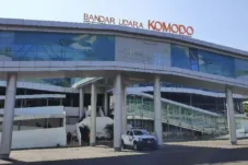 5 Penerbangan Wings Air di Bandara Komodo Batal Akibat Erupsi Gunung Lewotobi