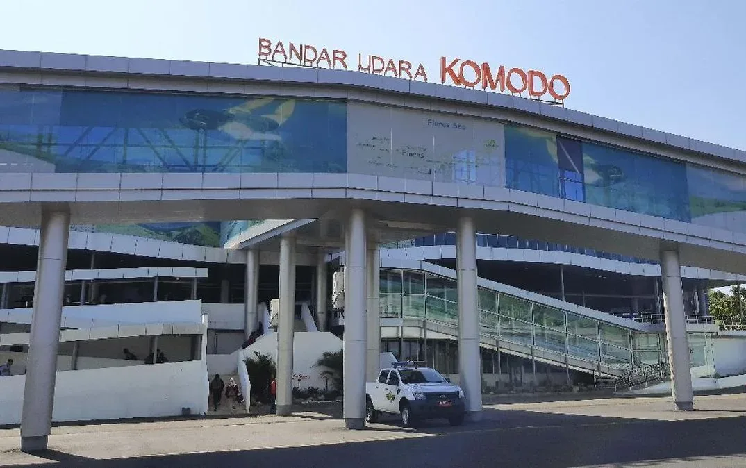 5 Penerbangan Wings Air di Bandara Komodo Batal Akibat Erupsi Gunung Lewotobi