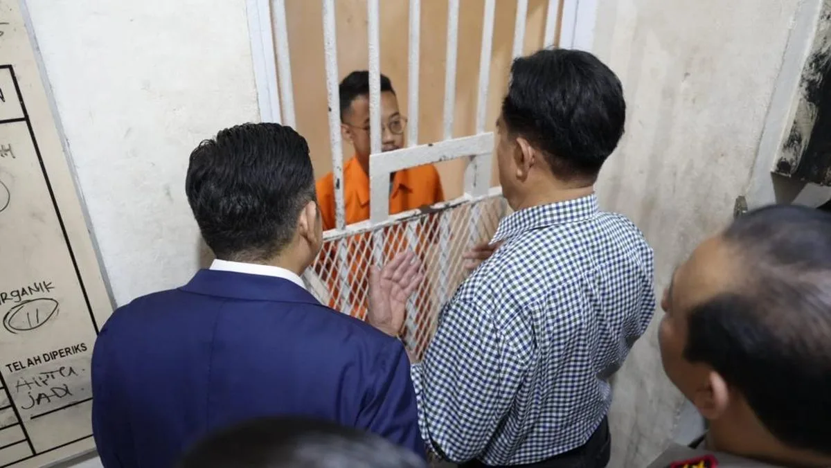 Di Hadapan Yusril, Delpedro Tegaskan Tidak Bersalah dalam Kasus Dugaan Penghasutan