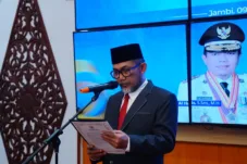 Gubernur Al Haris Sampaikan Jawaban Fraksi DPRD Jambi soal APBD Perubahan 2025