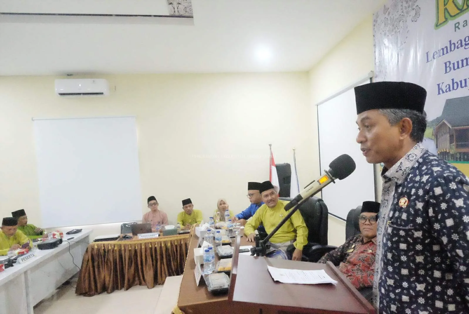 Wakil Bupati Muaro Jambi Buka Rakerda LAM Bumi Sailun Salimbai 2025