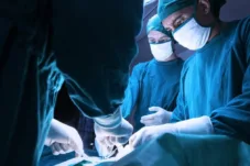 Kasus Langka: Ahli Bedah Jerman Tak Sengaja Transplantasi Tumor Pasien ke Tangannya