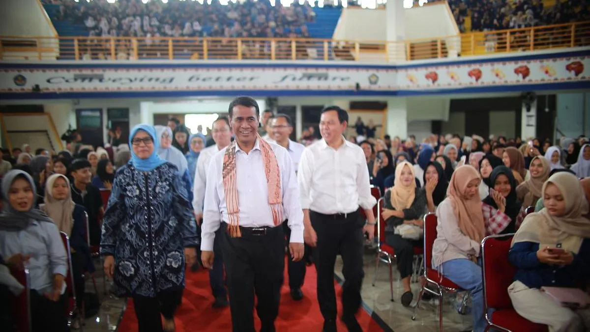 Mentan Andi Amran Sulaiman Sampaikan Pesan Mimpi Besar dalam Kuliah Umum di Universitas Bengkulu