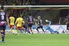 Calvin Verdonk Main Penuh, Lille Taklukkan SK Brann 2-1 di Liga Europa