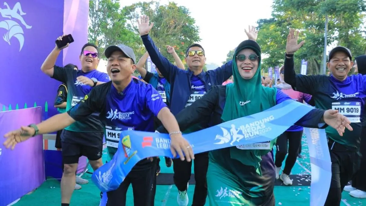 Ribuan Pelari Ramaikan Bandung BEDAS Run 2025, Hadir Peserta Asal Brasil