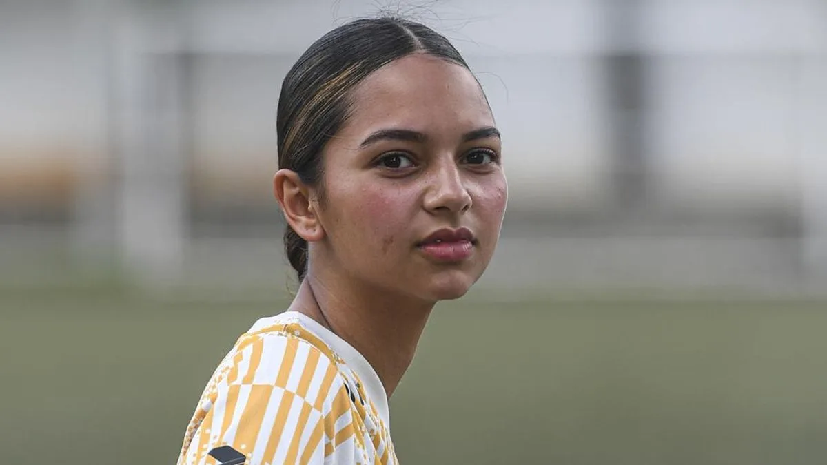Estella Loupatty Resmi Gabung Klub Italia ASD Torres Calcio, Siap Berkarier di Serie C