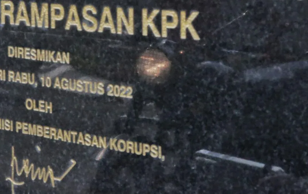 KPK Teliti Status Mobil BJ Habibie yang Dibeli Ridwan Kamil