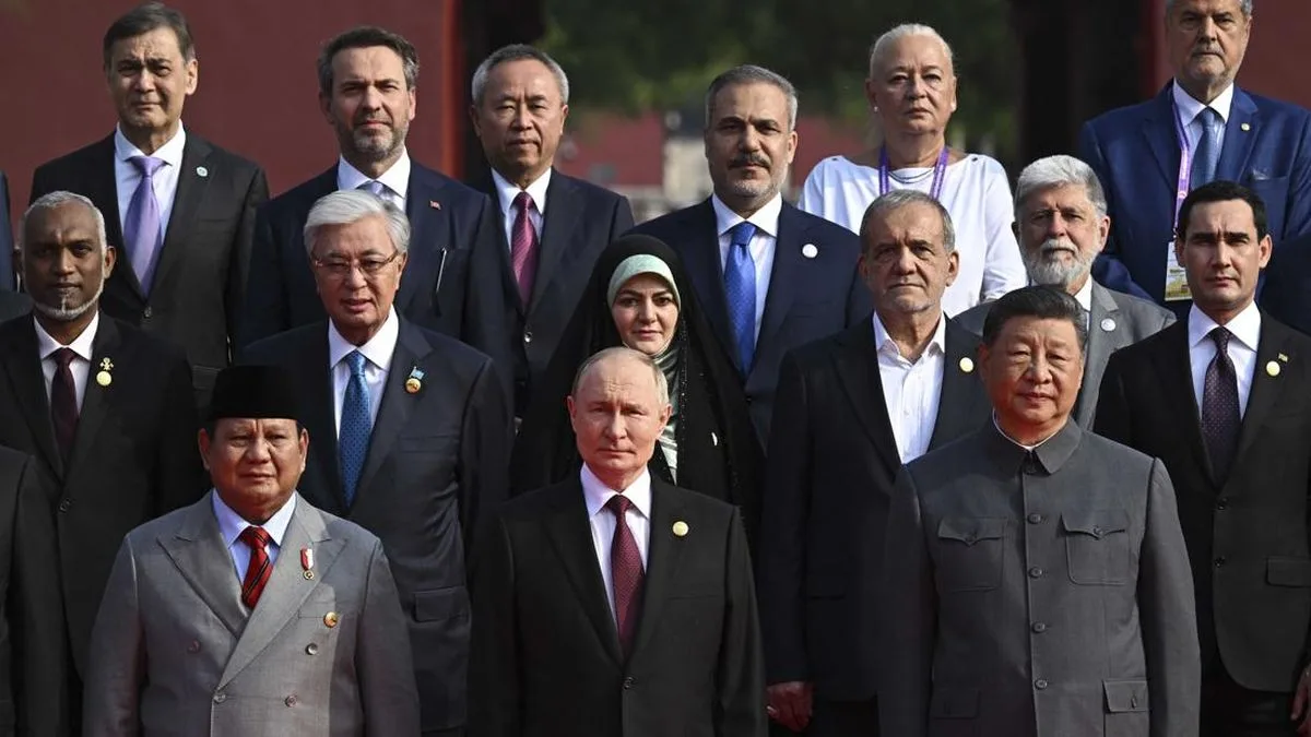 Prabowo Hadiri Parade Militer di China saat RI Genting, Simbol Diplomasi atau Dekat ke Beijing?