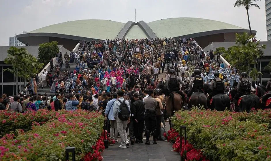 Uang Saku DPR ke Luar Negeri yang Akan Dimoratorium Usai Demo