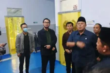 Wakil Ketua DPR Desak Kolaborasi Lintas Sektor, Program Makan Bergizi Gratis Tak Dimonopoli BGN