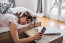 7 Bahaya Tidur Setelah Makan, Jangan Sepelekan Kebiasaan Ini