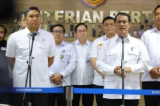 Mentan Amran Dapat Apresiasi Peternak atas Stabilitas Harga Telur