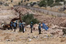 Pasukan PBB Sebut Israel Bangun Tembok di Dalam Wilayah Lebanon