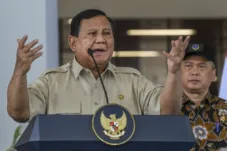 Prabowo Tegaskan Pemerintah Bertanggung Jawab Penuh atas Insiden MBG