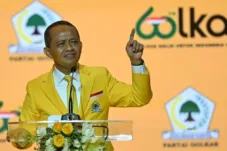 Bahlil Doakan Pihak yang Menolak Soeharto Jadi Pahlawan: Mudah-mudahan Bisa Ikhlas