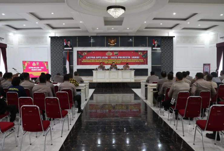 Persiapkan Pengamanan Nataru 2025/26, Kapolresta Jambi Pimpin Rapat Lapraops Lilin
