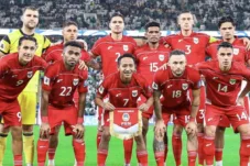 Giovanni van Bronckhorst vs John Herdman: Siapa yang Dipilih PSSI Jadi Pelatih Timnas Indonesia?