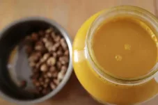 7 Jamu Pelancar Haid yang Bantu Redakan Kram Perut