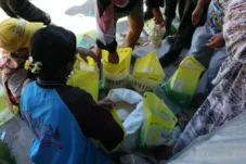 Bulog Salurkan Lebih dari 53 Ribu Ton Beras untuk Korban Banjir dan Longsor di Sumatra
