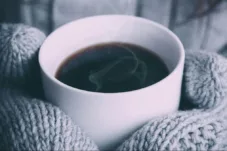 Benarkah Minum Kopi Bisa Melindungi dari Depresi? Simak Penjelasan Ahli