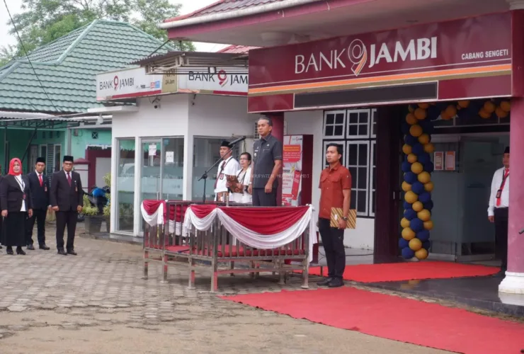 Wabup Muaro Jambi Tekankan Transformasi Digital dan Peran Bank Jambi dalam Perekonomian Daerah di HUT ke-63