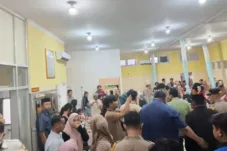 Puluhan Siswa SD di Muarojambi Diduga Keracunan MBG, RSUD Ahmad Ripin Dipadati Keluarga