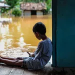 Puluhan Pasien Klinik Pengobatan Tradisional di Serang Terjebak Banjir