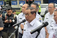 Pramono Tanggapi Rencana Gugatan Buruh soal UMP Jakarta 2026 ke PTUN: Silakan Saja