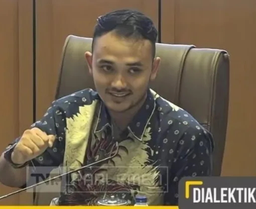 Ketum DPN PERMAHI Azhar Sidiq: Tegaskan Batas Kewenangan MKMK dalam Polemik Keppres Hakim MK