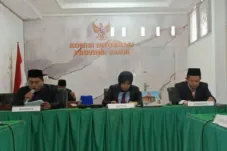 Kritisi.ID
