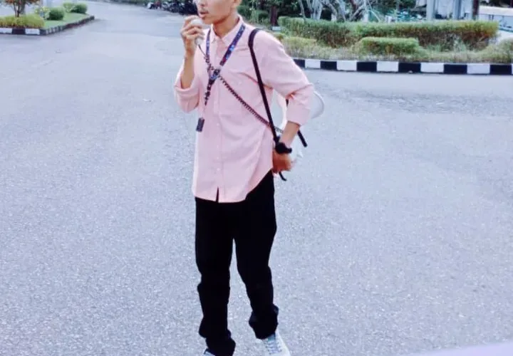 Kritisi.ID
