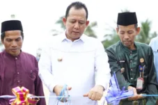 Kritisi.ID